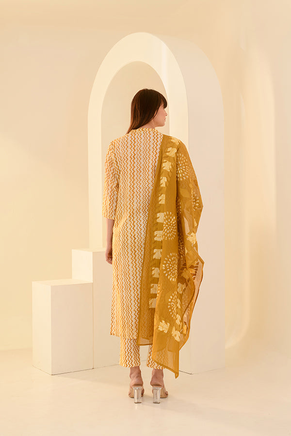 Pale & Mustard Mulmul Suit Set