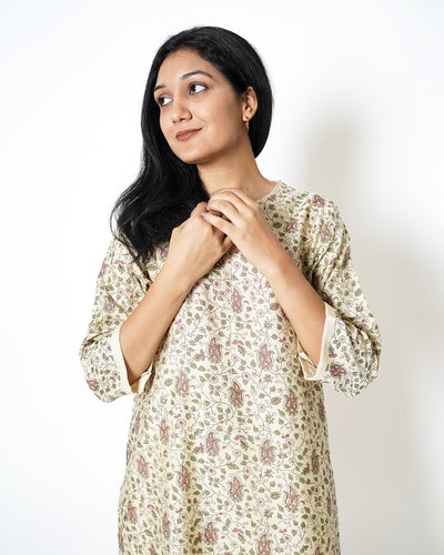 Blossomy Ivory Floral Print Chanderi Kurta Set