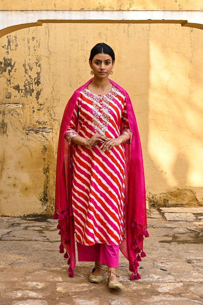 Butterfly Bush Pink Chanderi Gota Work Leheriya Suit Set