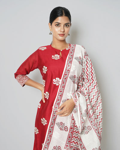 Twilight Love Floral Embroidered Chanderi Red Suit Set